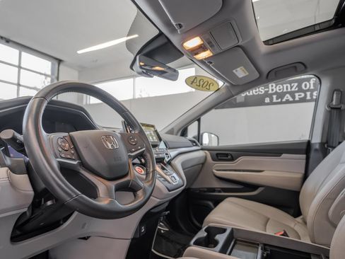 Used 2024 Honda Odyssey EX-L image 6