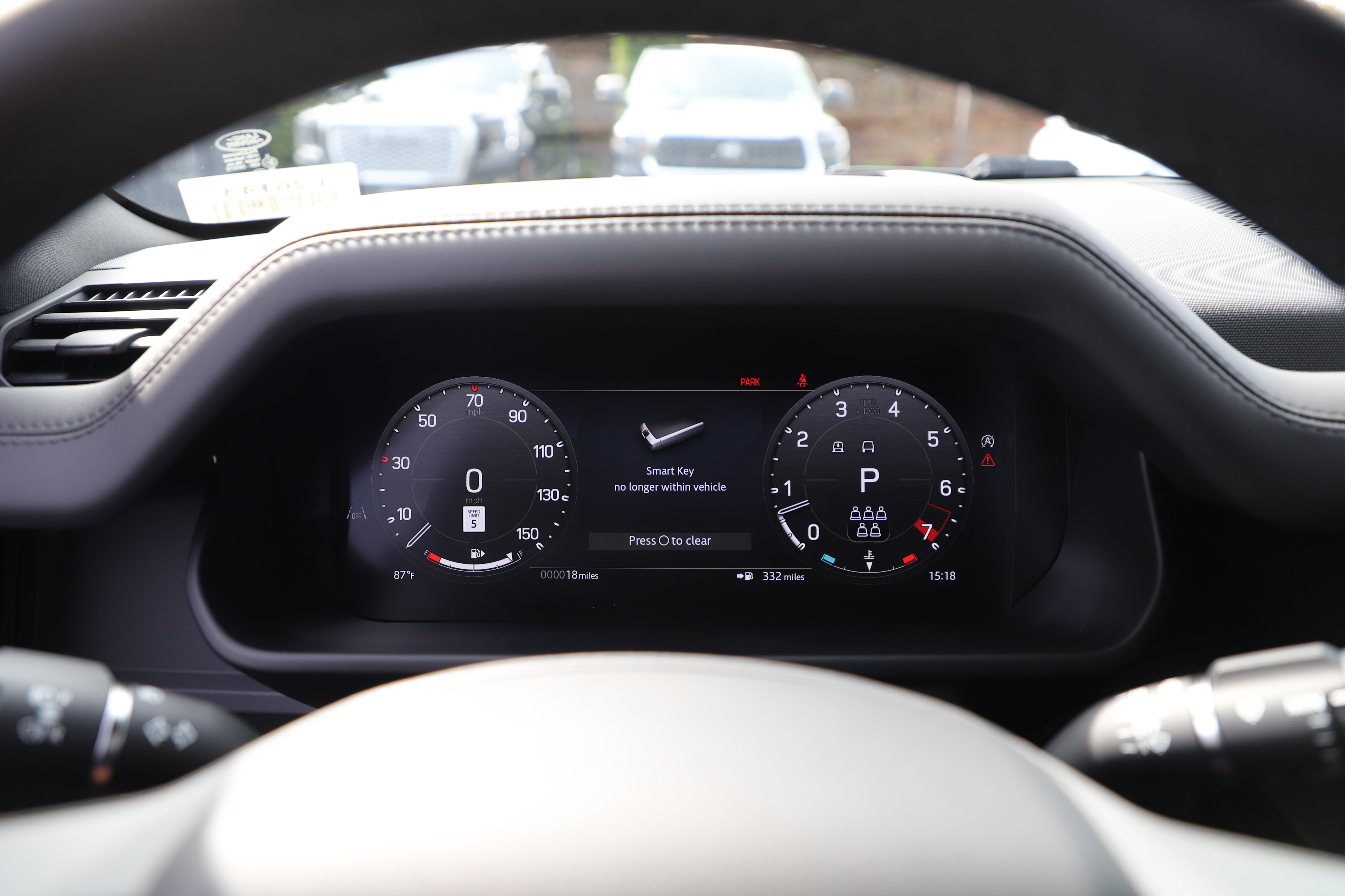 New 2026 Land Rover Defender 110 X-Dynamic SE AWD/4WD image 16
