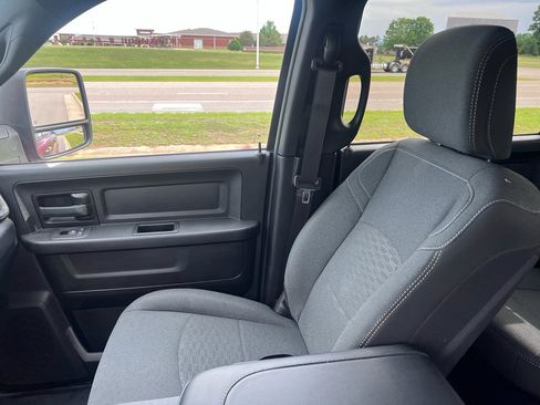 Used 2025 RAM 2500 Tradesman AWD/4WD image 15