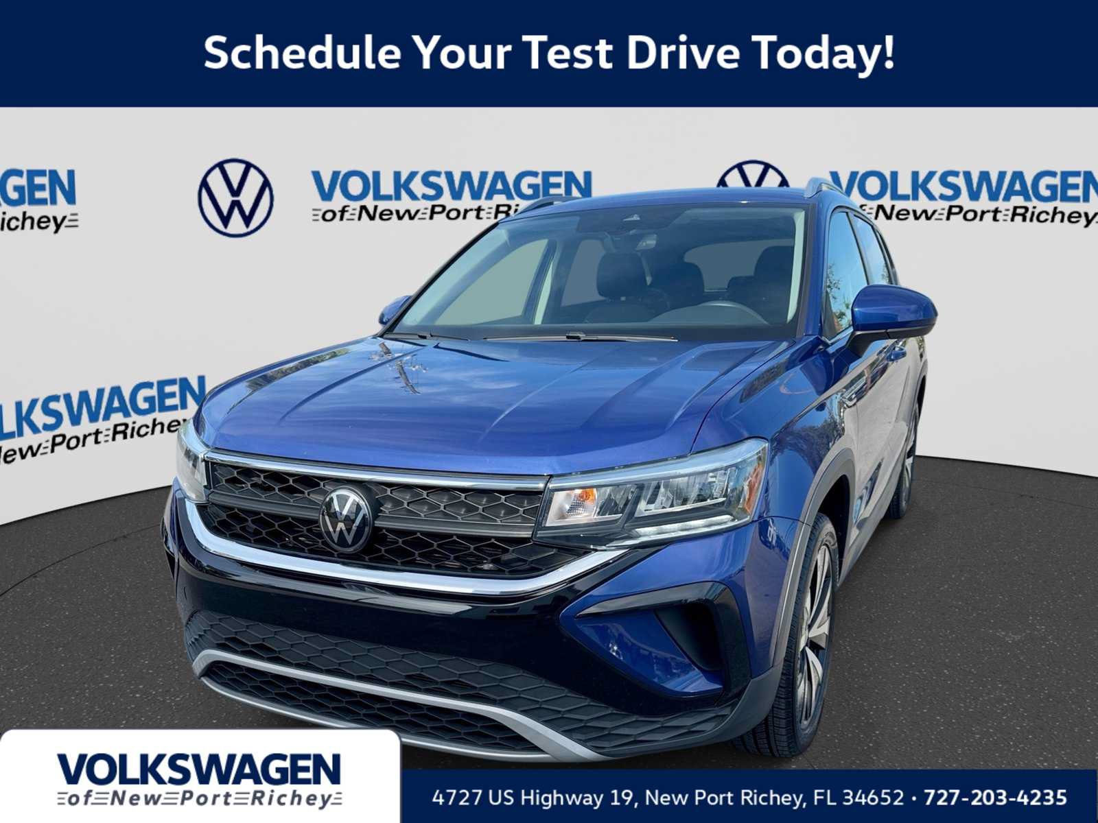 Used 2024 Volkswagen Taos SE FWD image 1
