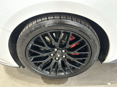 Used 2019 Ford Mustang GT w/ Equipment Group 301A RWD image 22