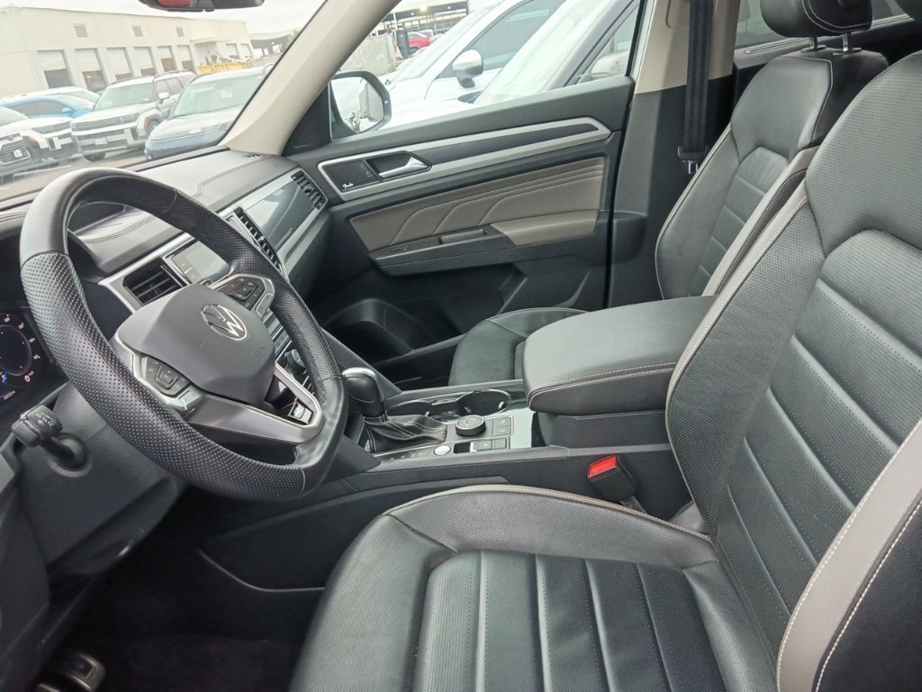 Used 2023 Volkswagen Atlas SEL Premium AWD/4WD image 8