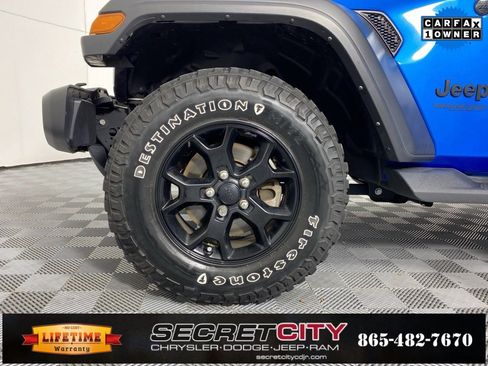 Used 2022 Jeep Wrangler Unlimited Sport image 9