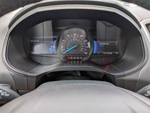 Used 2022 Ford Edge Titanium image 13