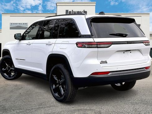 New 2026 Jeep Grand Cherokee Limited w/ Limited Altitude Package image 3