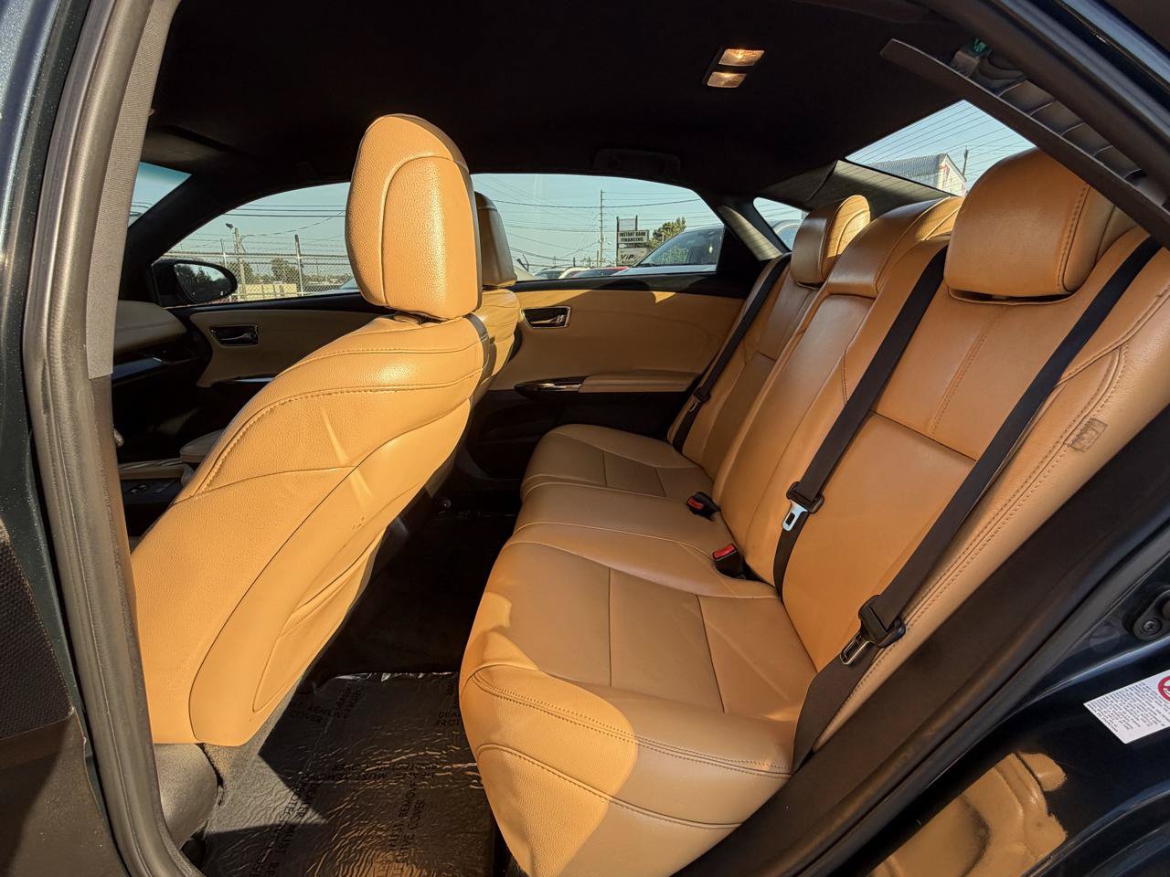 Used 2018 Toyota Avalon XLE FWD image 13