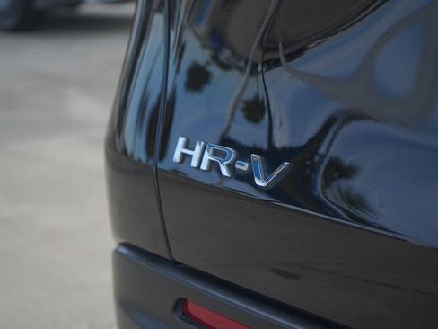 Certified 2024 Honda HR-V Sport image 8