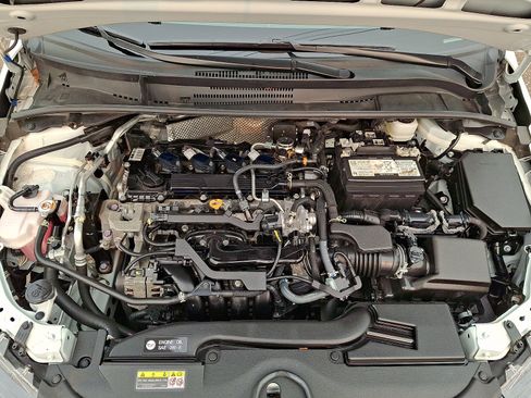 Used 2024 Toyota Corolla LE FWD image 27