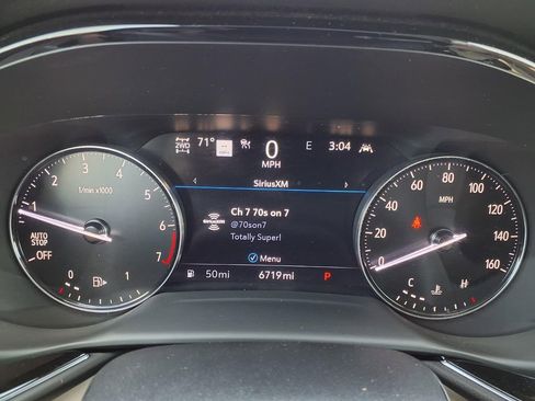 Used 2023 Buick Envision Avenir AWD/4WD image 17