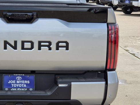 New 2026 Toyota Tundra Platinum AWD/4WD image 9