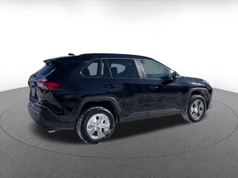 Used 2025 Toyota RAV4 XLE image 12