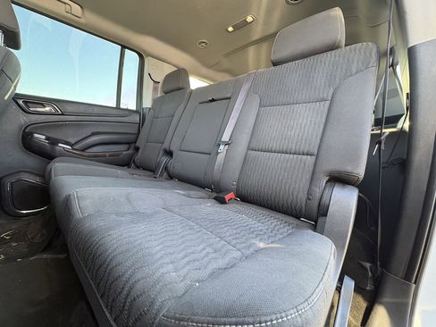 Used 2017 Chevrolet Suburban LS image 22