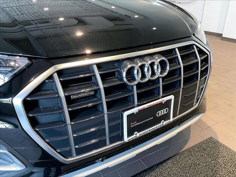 Used 2023 Audi Q5 2.0T Premium w/ Convenience Package AWD/4WD image 32