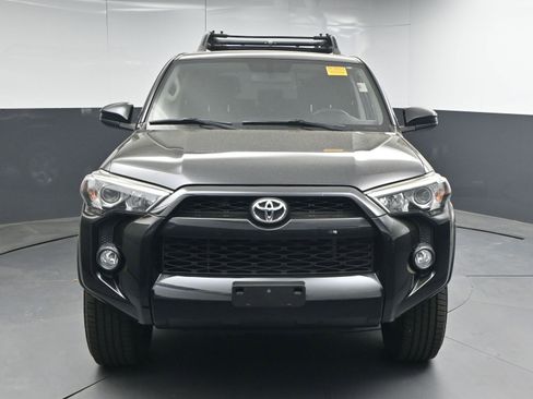 Used 2019 Toyota 4Runner SR5 image 2