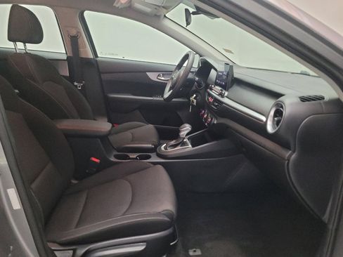 Used 2023 Kia Forte LXS FWD image 21