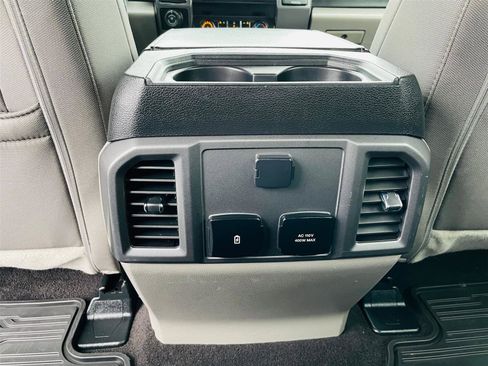 Used 2020 Ford F150 XLT w/ Equipment Group 302A Luxury AWD/4WD image 29