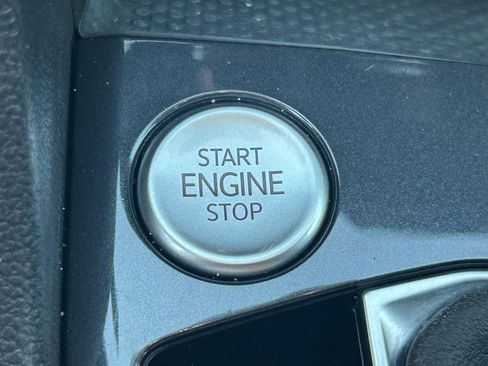 Certified 2023 Volkswagen Tiguan S image 40