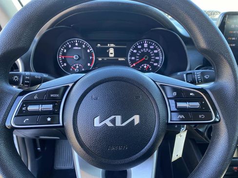 Used 2024 Kia Forte LXS image 14