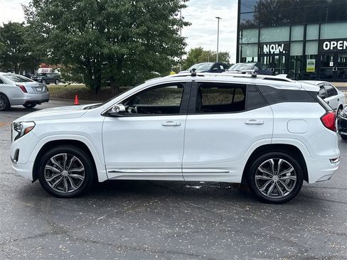 Used 2019 GMC Terrain Denali image 5