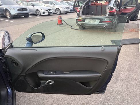 Used 2016 Dodge Challenger SXT image 14