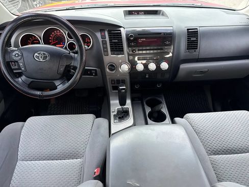 Used 2011 Toyota Tundra 4x4 CrewMax w/ SR5 Pkg image 14