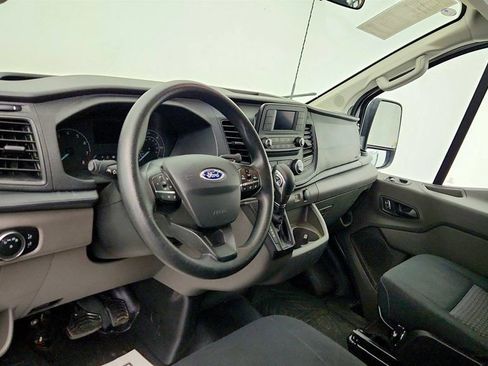 Used 2024 Ford Transit 250 T-250 130 Low Rf 9070 GVWR RW w/ Exterior Upgrade Package image 11