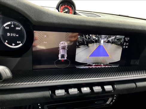 Used 2025 Porsche 911 GT3 RS image 19