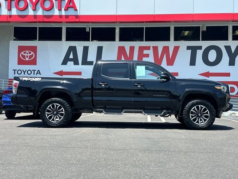 Used 2023 Toyota Tacoma TRD Sport w/ Advanced Technology Package AWD/4WD image 6