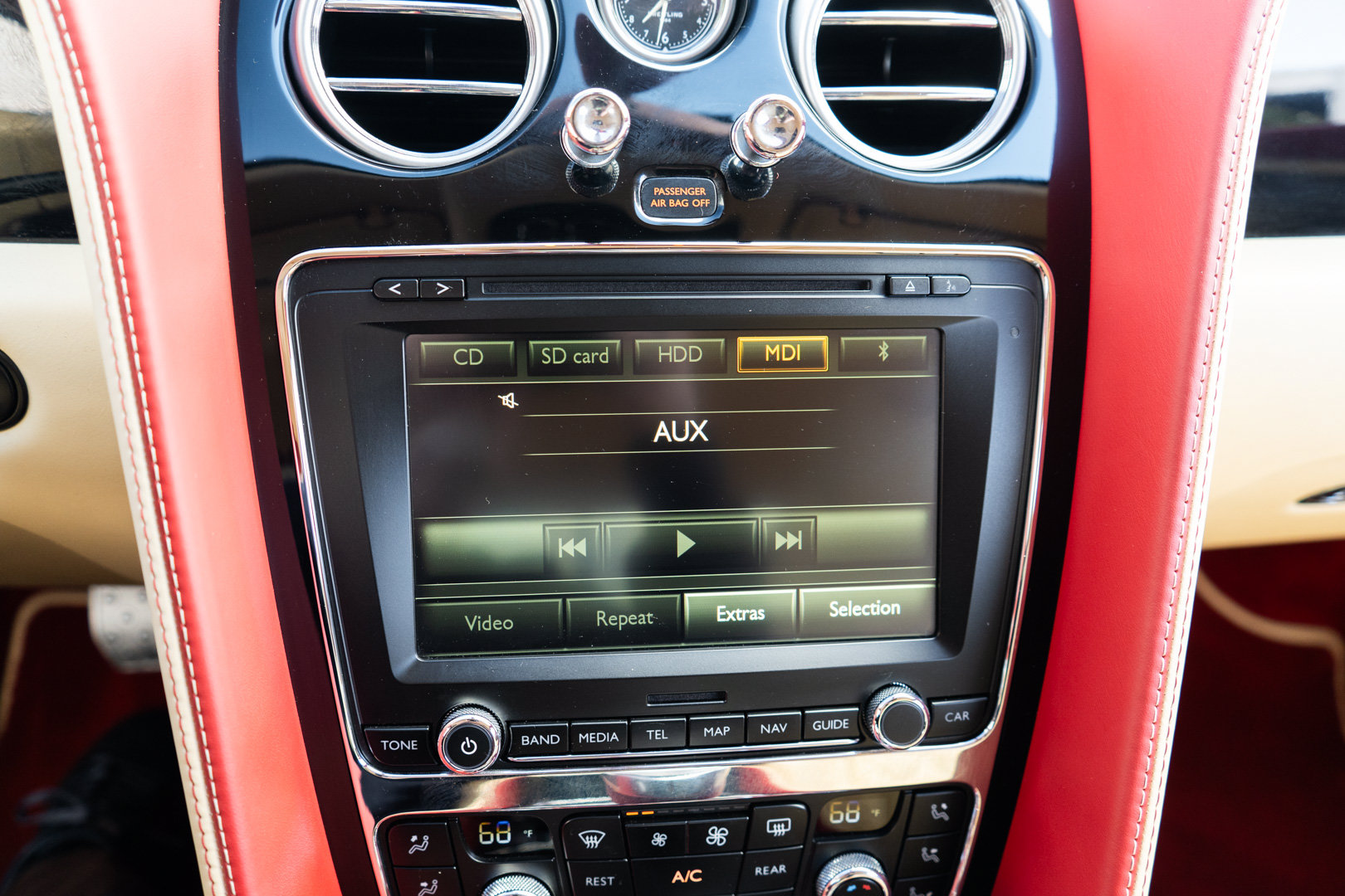 Used 2017 Bentley Continental GT AWD/4WD image 25