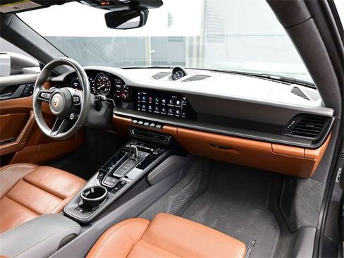 Used 2022 Porsche 911 Carrera 4 GTS image 15