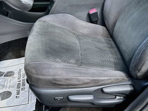 Used 2014 Toyota Prius V Three FWD image 22