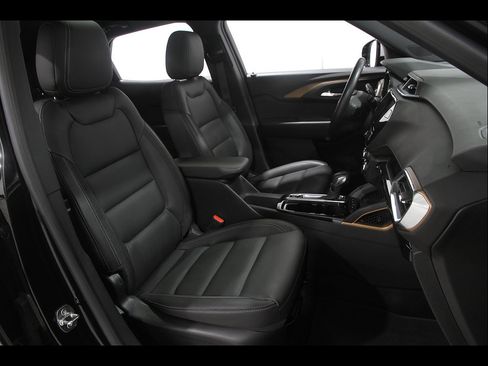 Certified 2023 Chevrolet TrailBlazer ACTIV w/ Sun and Liftgate Package AWD/4WD image 19