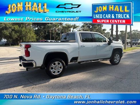 Used 2021 Chevrolet Silverado 3500 LTZ AWD/4WD image 11