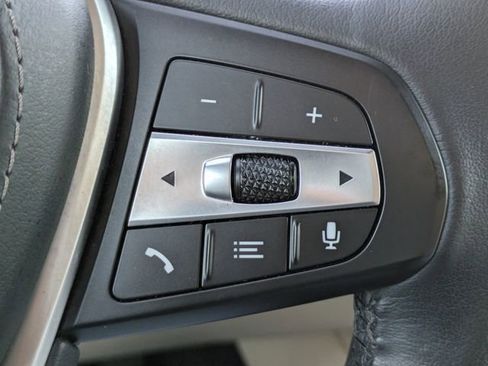 Used 2023 BMW X6 xDrive40i w/ Premium Package image 21