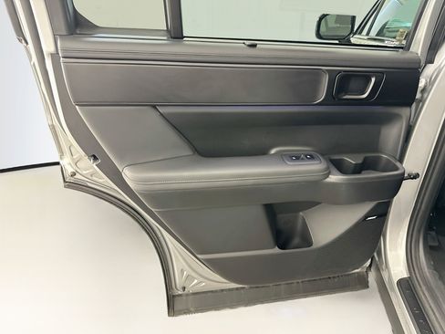 Used 2025 Hyundai Santa Fe Calligraphy AWD/4WD image 28