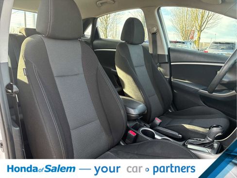 Used 2014 Hyundai Elantra GT image 8