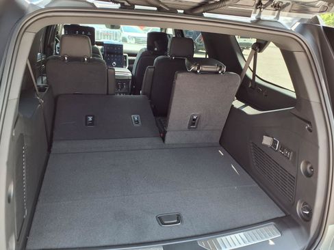New 2026 GMC Yukon XL AT4 Ultimate AWD/4WD image 23