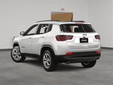 New 2025 Jeep Compass Latitude image 4