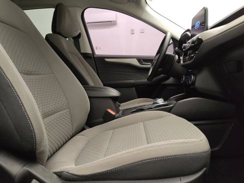 Used 2022 Ford Escape SE w/ Convenience Package FWD image 21