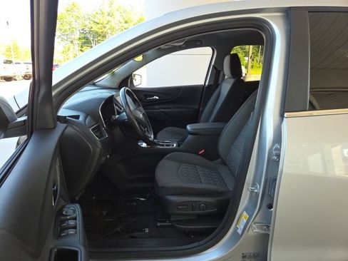 Used 2022 Chevrolet Equinox LT AWD/4WD image 19