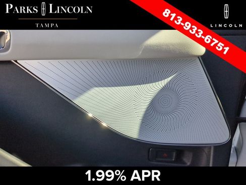 Certified 2026 Lincoln Aviator Reserve w/ Luxury Package RWD image 18