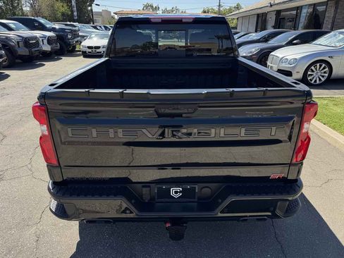 Used 2025 Chevrolet Silverado 1500 RST w/ Redline Edition AWD/4WD image 5