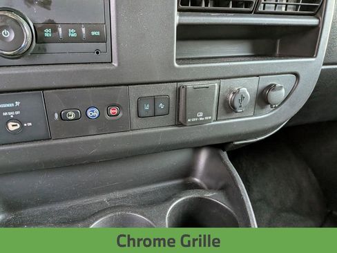 Used 2019 Chevrolet Express 3500 LT w/ LT Preferred Equipment Group image 20