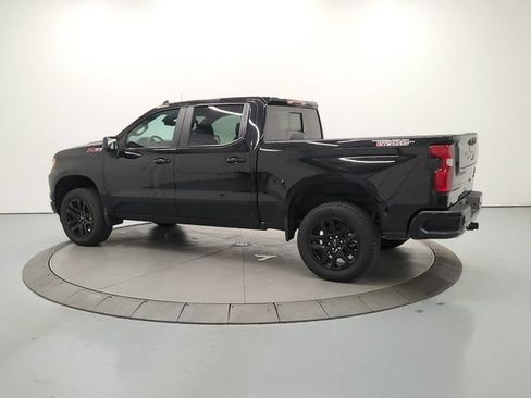 Used 2026 Chevrolet Silverado 1500 LT Trail Boss w/ LT Trail Boss Premium Package AWD/4WD image 6