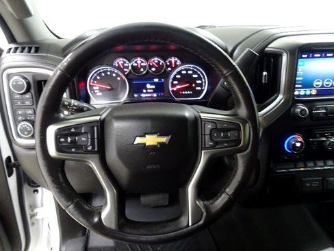 Used 2021 Chevrolet Silverado 1500 LT w/ Bed Protection Package image 24