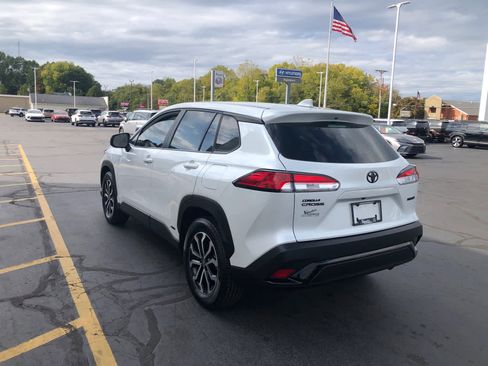 Used 2024 Toyota Corolla Cross S image 3