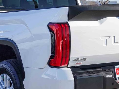 Used 2025 Toyota Tundra SR5 w/ SR5 Convenience Package image 7