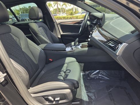 Certified 2023 BMW 540i xDrive w/ M Sport Package AWD/4WD image 17