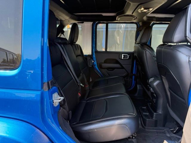 Used 2023 Jeep Wrangler Unlimited Sahara w/ Cold Weather Group AWD/4WD image 11