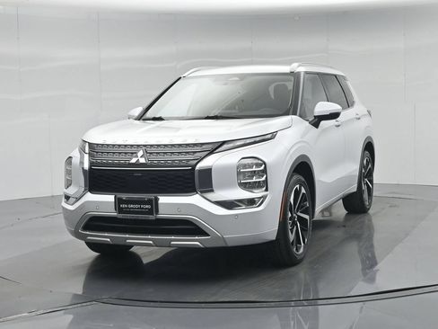 Used 2024 Mitsubishi Outlander SEL FWD image 53
